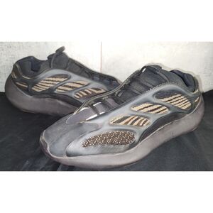 Adidas Yeezy 700 V3 Clay Brown Men's Sneakers Sz 16